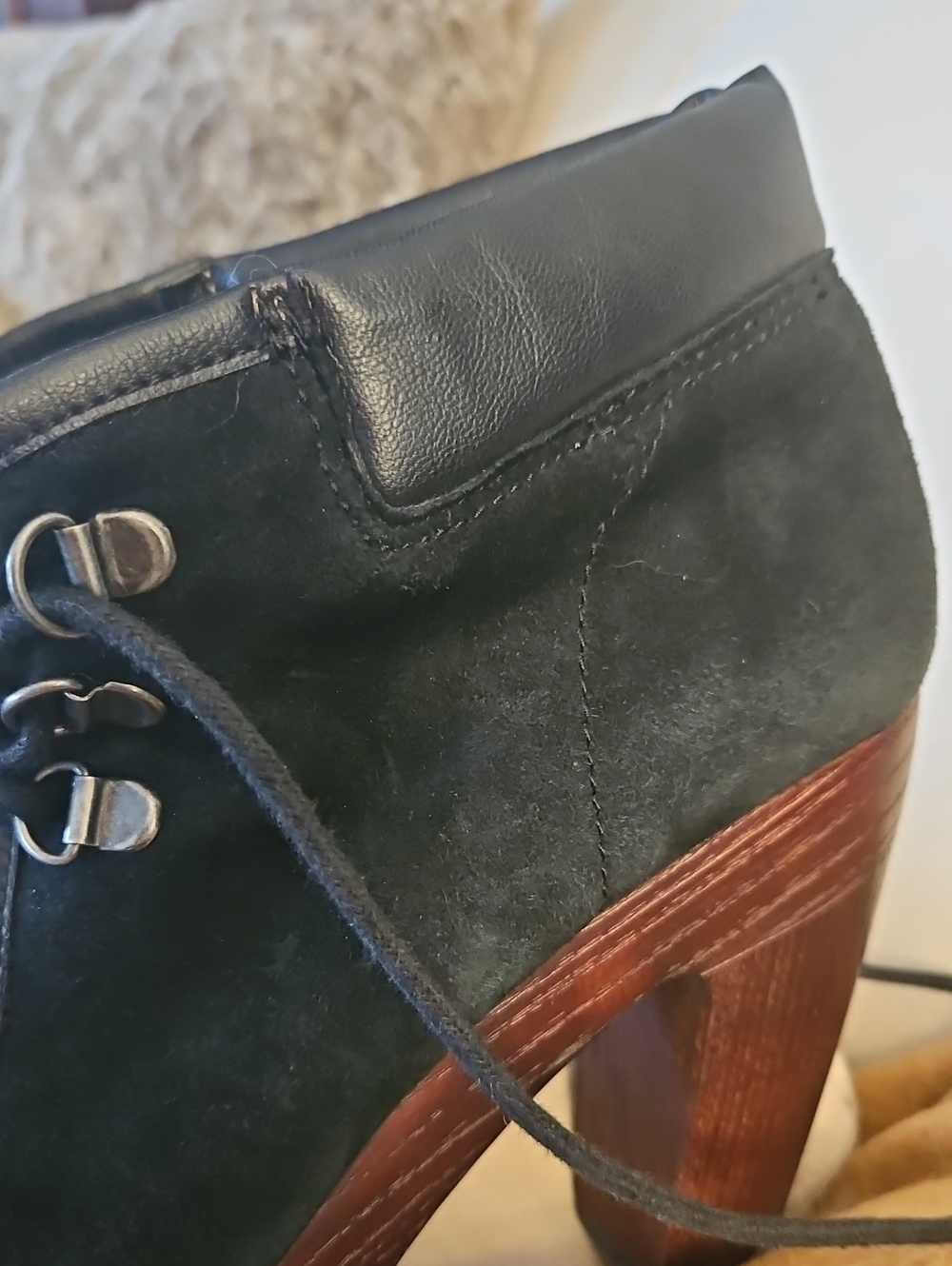 LUCKY BRAND "Cendara" Black Suede/Fur Platform Ankle Booties 9M EUC/Vintage - Picture 8 of 13